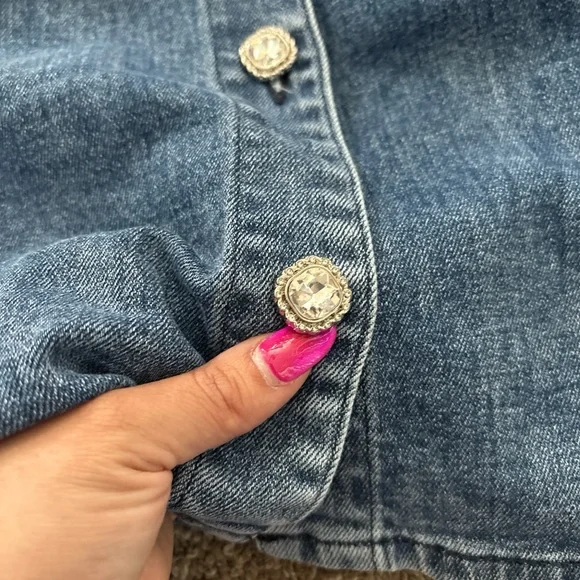 Chic Denim Dress with White Accents - Picture 2 of 5